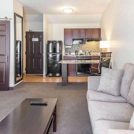Mainstay Suites Pittsburgh Airport Robinson Township  Exterior photo