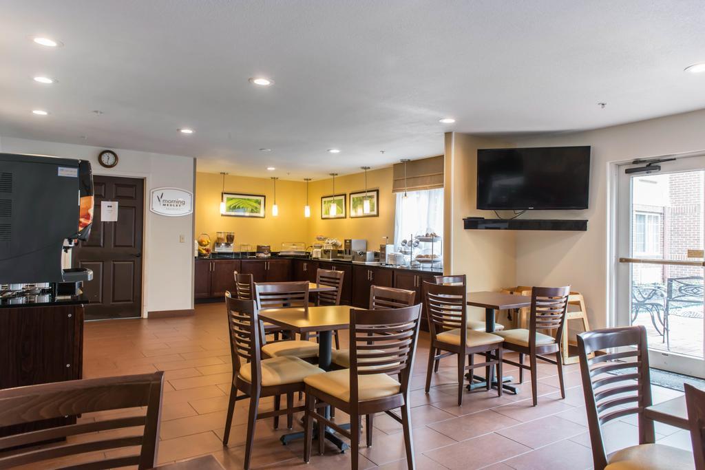Mainstay Suites Pittsburgh Airport Robinson Township  Exterior photo