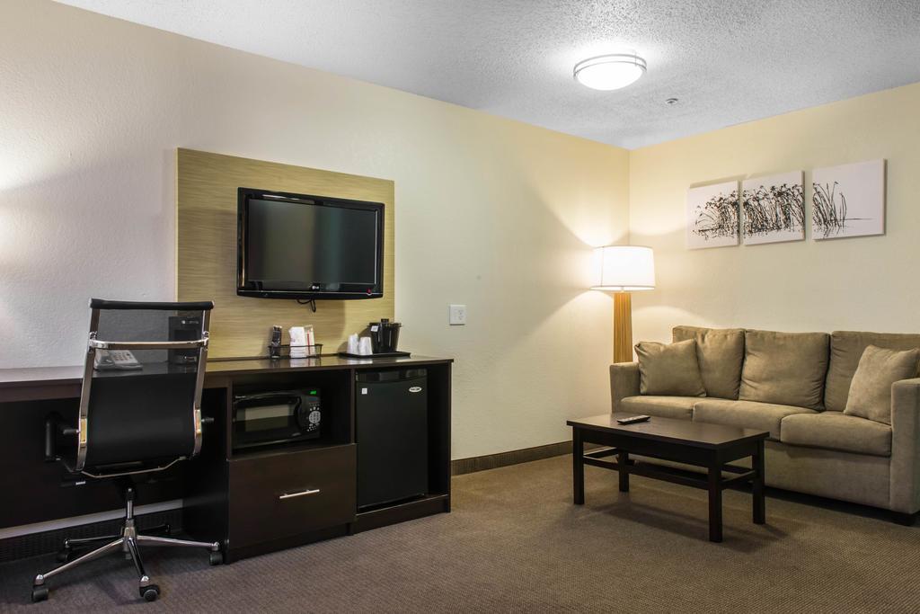 Mainstay Suites Pittsburgh Airport Robinson Township  Exterior photo